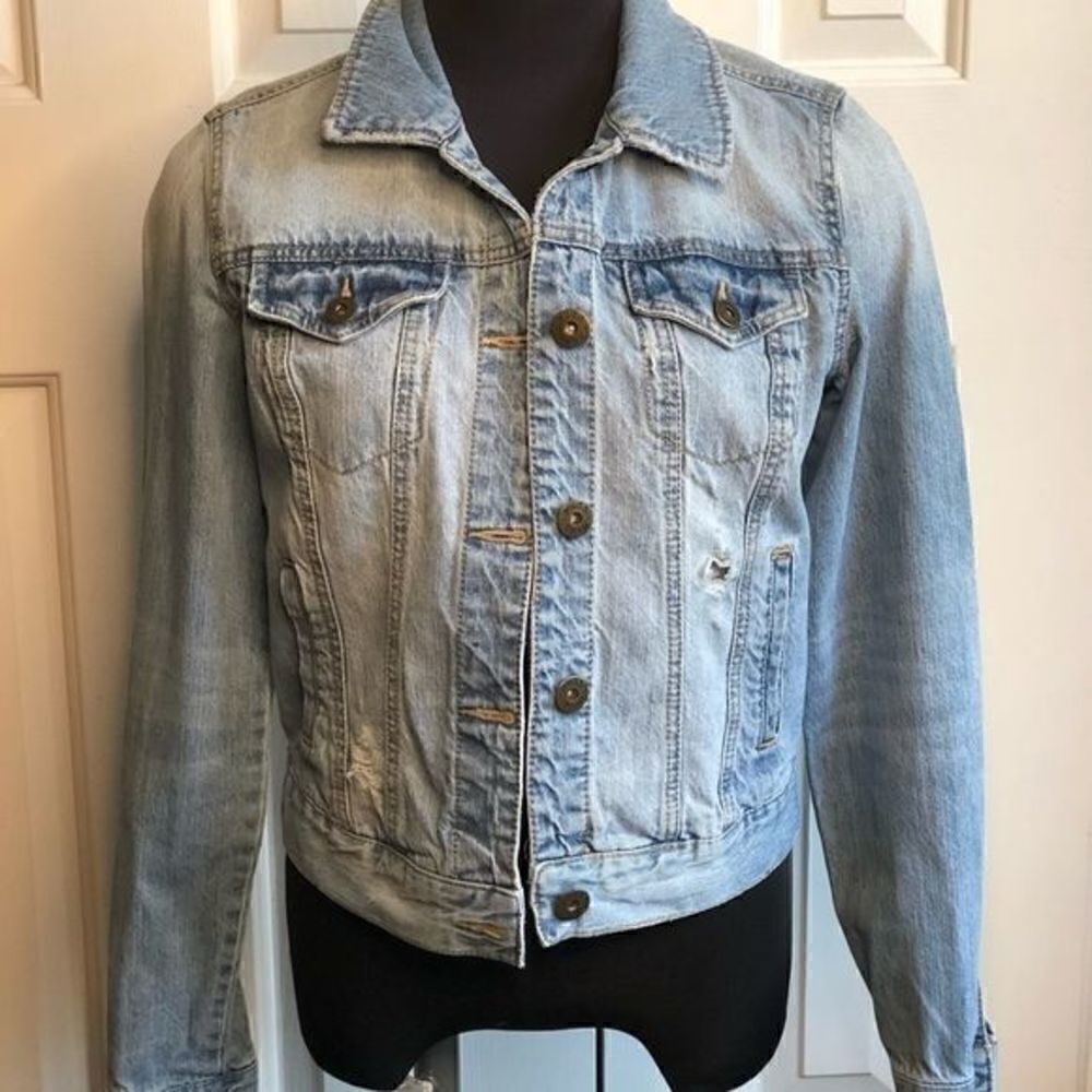 Mudd Distressed Jean Jacket - Picture 3 of 10